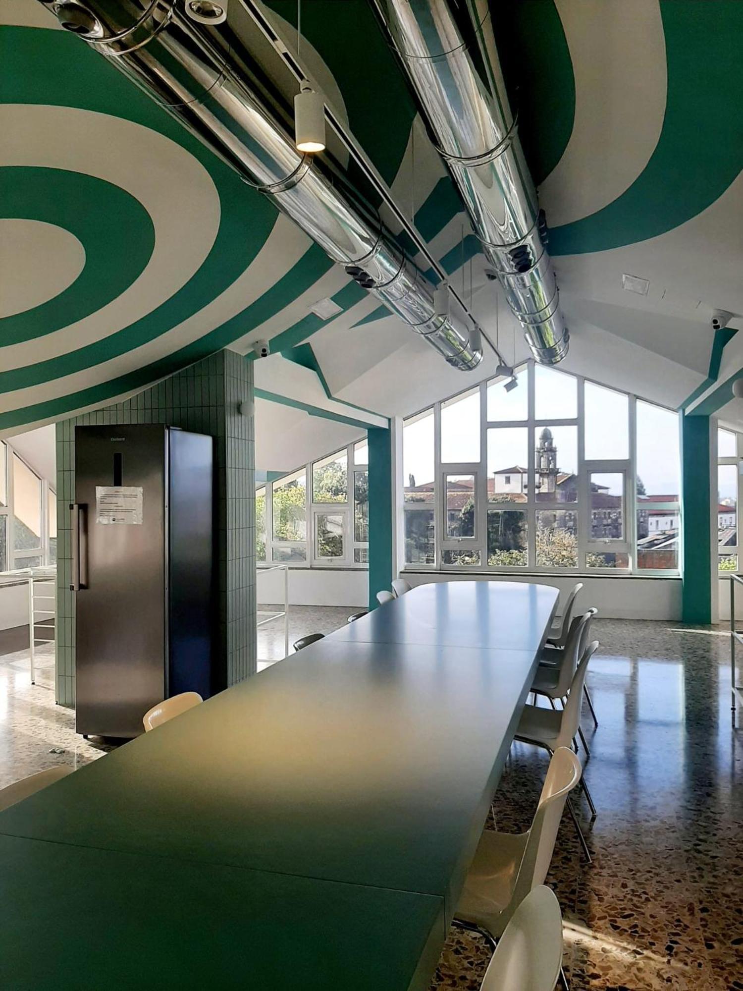 Loop Inn Hostel 圣地亚哥－德孔波斯特拉 外观 照片