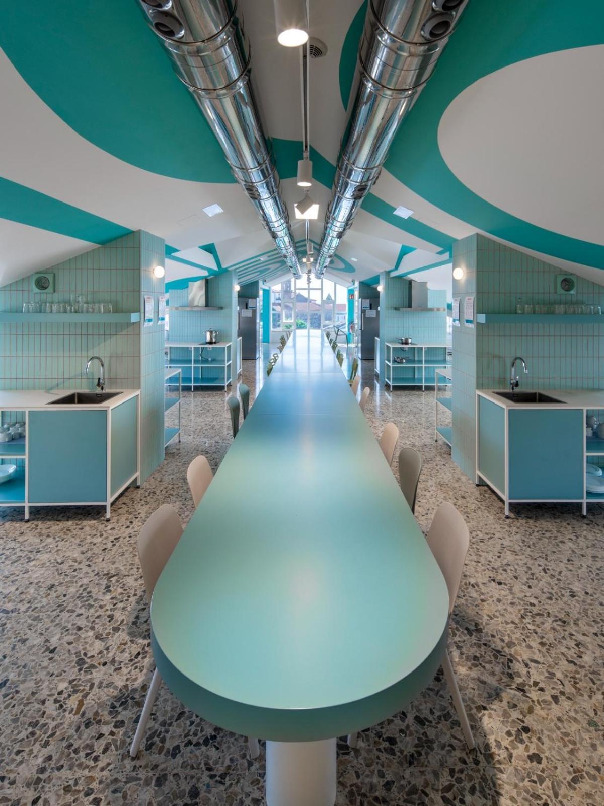 Loop Inn Hostel 圣地亚哥－德孔波斯特拉 外观 照片