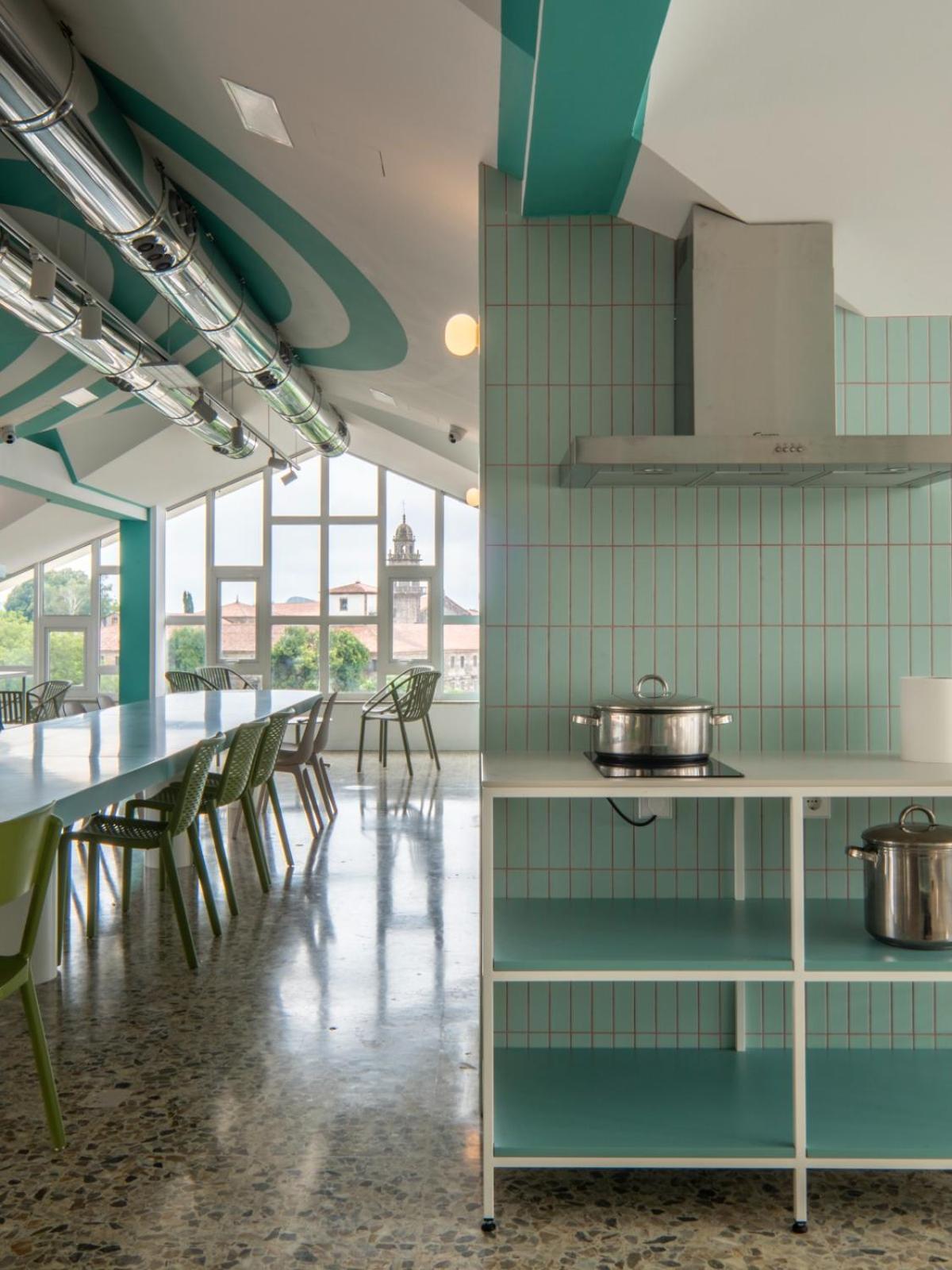 Loop Inn Hostel 圣地亚哥－德孔波斯特拉 外观 照片