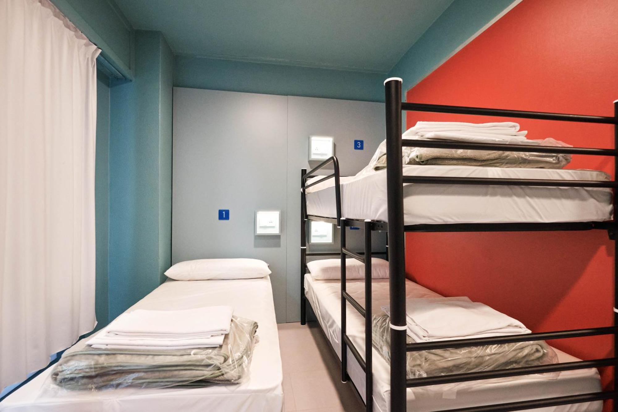 Loop Inn Hostel 圣地亚哥－德孔波斯特拉 外观 照片